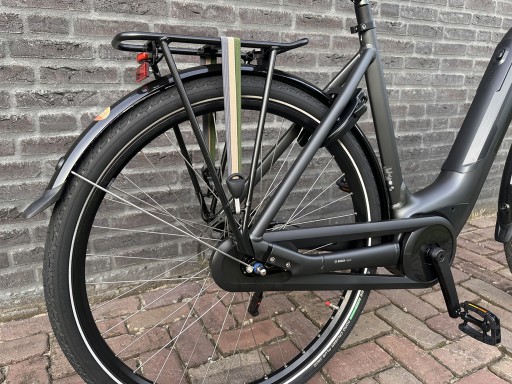 Batavus Altura E-go&reg; D56 Smoking Black Matt - Batavus_Altura_56_Smoking_Black_Matt_02.jpg